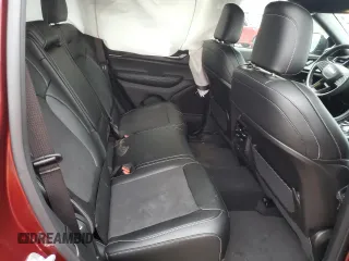 2025 Jeep Grand Cherokee Laredo with VIN 1C4RJHAG3SC274891, listed as a Copart auction lot 86952254 with 1,392 mi miles and Salvage Title. Bid and sale history available at DreamBid. Image 11.