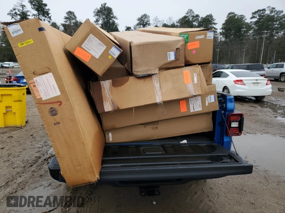 2023 Jeep Gladiator Mojave с VIN 1C6JJTEG7PL580727, выставлен на аукционе Copart как лот 89020825 с пробегом 12 707 миль миль и Списание • Salvage title. История ставок и продаж доступна на DreamBid. Изображение 6.