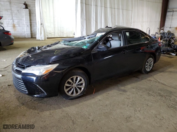 2016 Toyota Camry XLE with VIN 4T1BF1FK8GU126627, listed as a Copart auction lot 45021345 with 83,626 mi miles and Salvage Title. Bid and sale history available at carsss.com. Image 1.