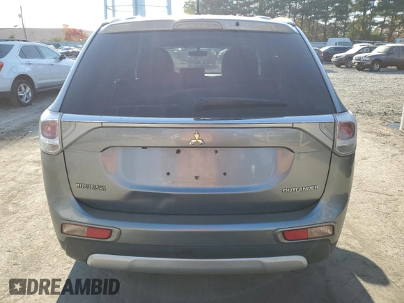 2015 Mitsubishi Outlander SE with VIN JA4AZ3A32FZ007146, listed as a Copart auction lot 76704484 with 159,839 mi miles and Salvage title. Bid and sale history available at DreamBid. Image 6.