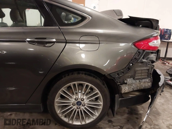 2015 Ford Fusion SE with VIN 3FA6P0H96FR293510, listed as a IAAI auction lot 41897900 with 76,744 mi miles and . Bid and sale history available at carsss.com. Image 21.