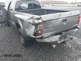 2006 Dodge Dakota ST with VIN 1D7HE22N66S594976, listed as a IAAI auction lot 41057615 with 212,059 mi miles and . Bid and sale history available at DreamBid. Image 6.