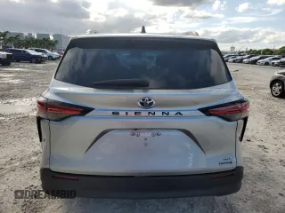 2022 Toyota Sienna XLE with VIN 5TDYRKECXNS116933, listed as a Copart auction lot 75859424 with 45,732 mi miles and Salvage Title. Bid and sale history available at carsss.com. Image 6.