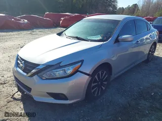2018 Nissan Altima 2.5 S with VIN 1N4AL3AP9JC194056, listed as a IAAI auction lot 41753843 with 206,172 mi miles. Bid and sale history available at carsss.com. Image 20.