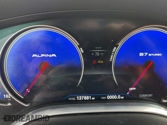 2017 BMW 7 Series 740i with VIN WBA7E2C51HG739462, listed as a Copart auction lot 84157364 with 137,881 mi miles and Salvage Title. Bid and sale history available at carsss.com. Image 9.