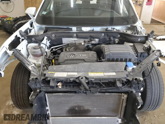 2021 Volkswagen Atlas SE with VIN 1V2LC2CA0MC241659, listed as a Copart auction lot 51997185 with 43,002 mi miles and Salvage title. Bid and sale history available at DreamBid. Image 12.