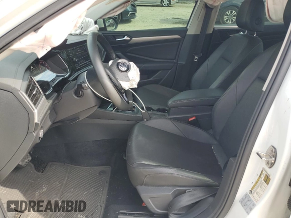 2020 Volkswagen Jetta S z VIN 3VWCB7BU2LM009748, wystawiony jako Copart lot #56191655 z przebiegiem 97 022 mil mil oraz Szkoda całkowita • Salvage title. Historia ofert i sprzedaży dostępna na DreamBid. Obrazek 7.