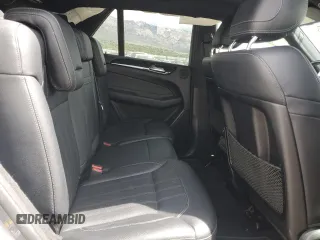 2019 Mercedes-Benz GLE 400 с VIN 4JGDA5GB1KB210810, выставлен на аукционе Copart как лот 54844545 с пробегом Не указан миль и Списание • Salvage title. История ставок и продаж доступна на DreamBid. Изображение 11.