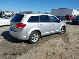2011 Dodge Journey Mainstreet with VIN 3D4PG1FG3BT511666, listed as a IAAI auction lot 41578133 with 290,654 mi miles and . Bid and sale history available at carsss.com. Image 4.