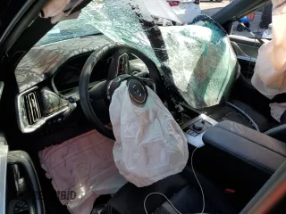 2025 Mazda CX-90 Premium Plus Package z VIN JM3KKEHD1S1218119, wystawiony jako Copart lot #52567575 z przebiegiem Nie podano mil oraz Nie do naprawy • Non repairable. Historia ofert i sprzedaży dostępna na DreamBid. Obrazek 8.