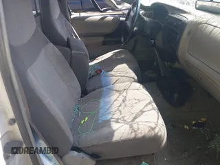 1996 Ford Ranger XL with VIN 1FTCR10AXTUA92751, listed as a IAAI auction lot 42634396 with 122,618 mi miles and . Bid and sale history available at DreamBid. Image 5.