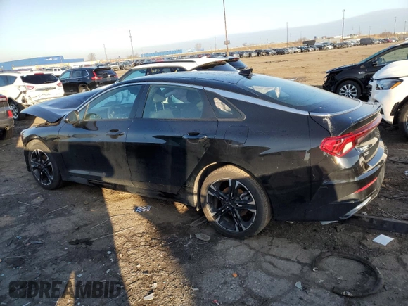 2024 Kia K5 GT-Line z VIN 5XXG64J21RG251951, wystawiony jako Copart lot #51559015 z przebiegiem 21 497 mil mil oraz Nie do naprawy • Non repairable. Historia ofert i sprzedaży dostępna na DreamBid. Obrazek 2.