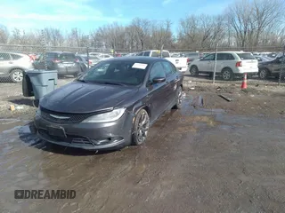 2015 Chrysler 200 S with VIN 1C3CCCBGXFN515782, listed as a IAAI auction lot 41639282 with 138,747 mi miles. Bid and sale history available at carsss.com. Image 2.
