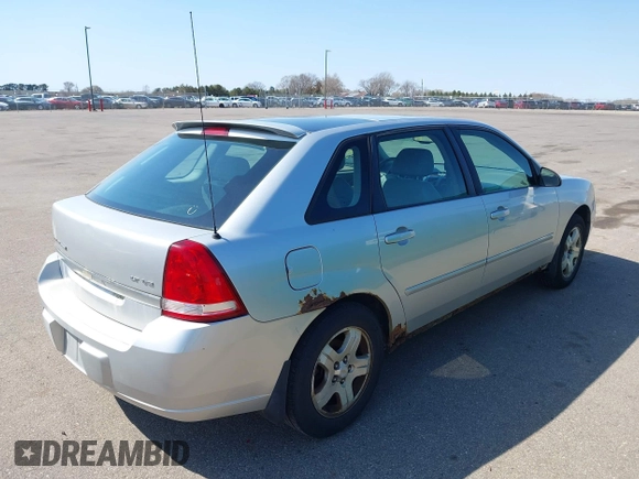 2004 Chevrolet Malibu Maxx LT z VIN 1G1ZU64864F240034, wystawiony jako IAAI lot #42091130 z przebiegiem 280 560 mil mil oraz . Historia ofert i sprzedaży dostępna na DreamBid. Obrazek 4.