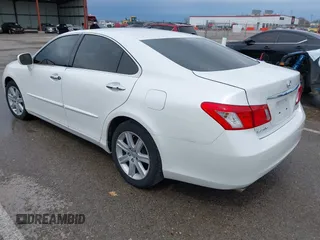 2007 Lexus ES 330 with VIN JTHBJ46G872133541, listed as a IAAI auction lot 41945508 with 292,153 mi miles and . Bid and sale history available at DreamBid. Image 3.