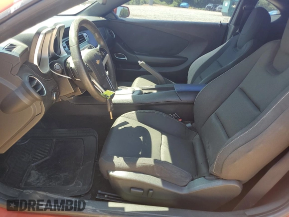 2012 Chevrolet Camaro 1LT z VIN 2G1FB1E39C9192342, wystawiony jako Copart lot #55826655 z przebiegiem 216 467 mil mil oraz Szkoda całkowita • Salvage title. Historia ofert i sprzedaży dostępna na DreamBid. Obrazek 7.