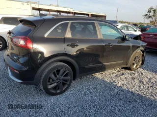 2017 Kia Niro EX with VIN KNDCC3LC6H5075103, listed as a Copart auction lot 54730215 with 68,324 mi miles and Salvage Title. Bid and sale history available at carsss.com. Image 3.
