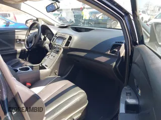2015 Toyota Venza XLE with VIN 4T3BK3BB1FU117285, listed as a IAAI auction lot 41995884 with 106,237 mi miles. Bid and sale history available at carsss.com. Image 5.