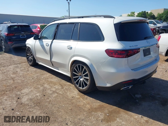 2024 Mercedes-Benz GLS 450 z VIN 4JGFF5KE7RB112158, wystawiony jako IAAI lot #42230959 z przebiegiem 52 515 mil mil oraz . Historia ofert i sprzedaży dostępna na DreamBid. Obrazek 3.