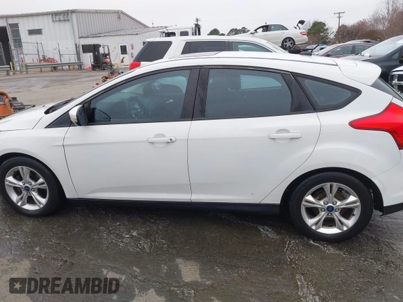 2014 Ford Focus SE with VIN 1FADP3K28EL386918, listed as a IAAI auction lot 41620107 with 118,098 mi miles and . Bid and sale history available at DreamBid. Image 14.