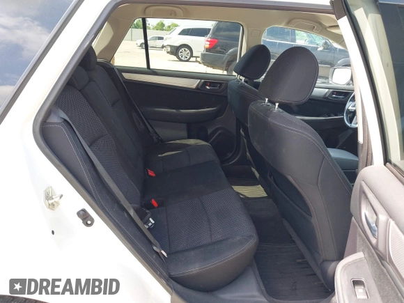 2015 Subaru Outback Premium с VIN 4S4BSBCC9F3236606, выставлен на аукционе IAAI как лот 42083270 с пробегом 125 126 миль миль и . История ставок и продаж доступна на DreamBid. Изображение 8.