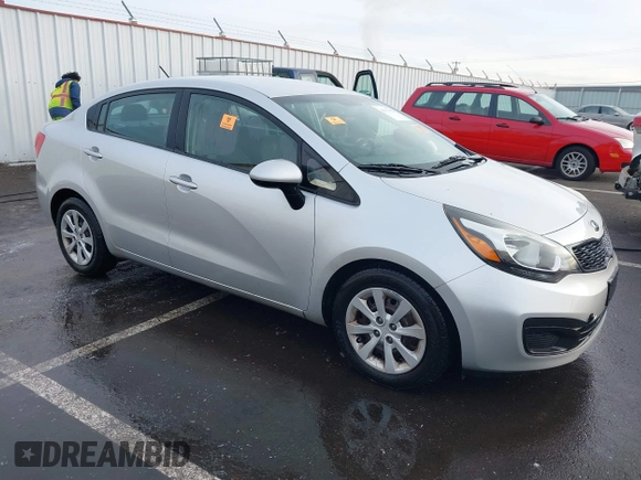 2015 Kia Rio LX with VIN KNADM4A31F6441029, listed as a IAAI auction lot 41371612 with 1 mi miles. Bid and sale history available at carsss.com. Image 1.
