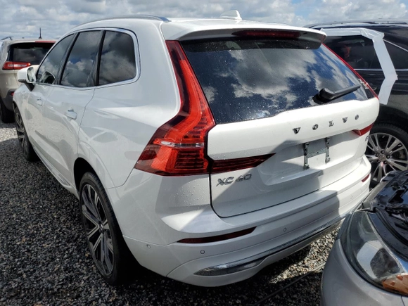 2023 Volvo XC60 Ultimate Bright Theme with VIN YV4L12DF3P1339678, listed as a Copart auction lot 73740494 with 0 mi miles and Non Repairable. Bid and sale history available at carsss.com. Image 6.