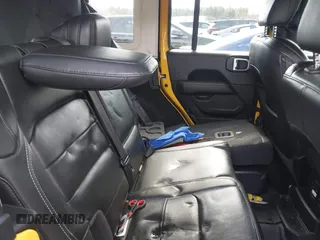 2021 Jeep Wrangler Unlimited Sahara с VIN 1C4HJXEG4MW624532, выставлен на аукционе IAAI как лот 41783382 с пробегом 81 116 миль миль и . История ставок и продаж доступна на DreamBid. Изображение 8.