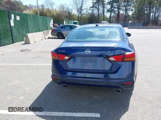 2019 Nissan Altima 2.5 S with VIN 1N4BL4BV4KC107074, listed as a IAAI auction lot 41972584 with 112,607 mi miles. Bid and sale history available at carsss.com. Image 16.