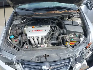2005 Acura TSX with VIN JH4CL96855C032520, listed as a IAAI auction lot 41903680 with 268,792 mi miles. Bid and sale history available at carsss.com. Image 6.