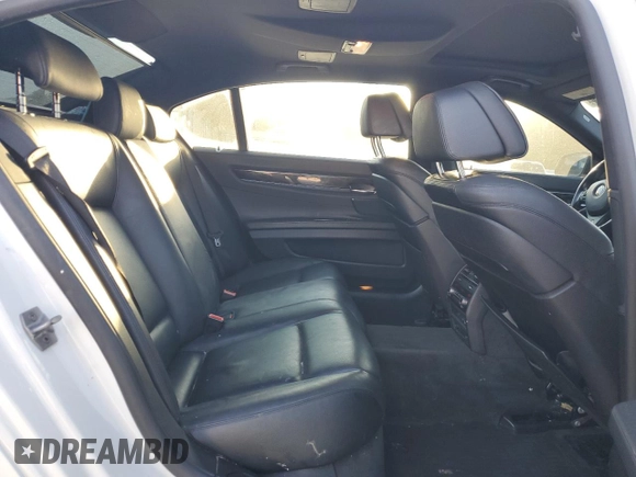 2015 BMW 7 Series 740Li with VIN WBAYE4C59FD139044, listed as a Copart auction lot 75907584 with 113,587 mi miles and Salvage Title. Bid and sale history available at DreamBid. Image 11.