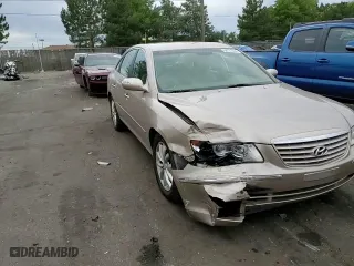 2007 Hyundai Azera SE with VIN KMHFC46F57A227589, listed as a Copart auction lot 68121904 with 105,724 mi miles and Salvage Title. Bid and sale history available at carsss.com. Image 10.