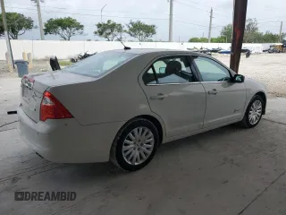 2012 Ford Fusion Hybrid with VIN 3FADP0L35CR173817, listed as a Copart auction lot 62750055 with 145,655 mi miles and Clean title. Bid and sale history available at DreamBid. Image 3.