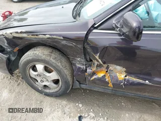 1997 Honda Accord Special Edition с VIN 1HGCD5607VA090224, выставлен на аукционе IAAI как лот 42346274 с пробегом 184 794 миль миль и . История ставок и продаж доступна на DreamBid. Изображение 6.