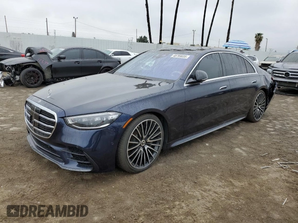 2022 Mercedes-Benz S 500 z VIN W1K6G6DB5NA110800, wystawiony jako Copart lot #48789035 z przebiegiem Nie podano mil oraz Szkoda całkowita • Salvage title. Historia ofert i sprzedaży dostępna na DreamBid. Obrazek 1.