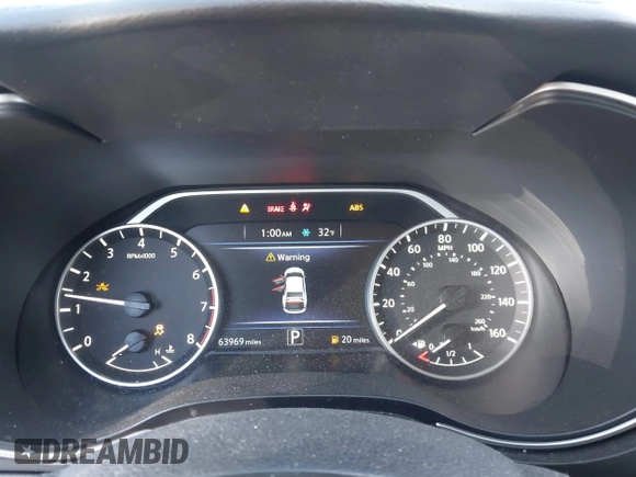 2018 Nissan Maxima SR with VIN 1N4AA6AP7JC407982, listed as a IAAI auction lot 41960196 with 63,969 mi miles. Bid and sale history available at carsss.com. Image 7.