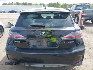 2015 Lexus CT 200h z VIN JTHKD5BH6F2239402, wystawiony jako IAAI lot #41956236 z przebiegiem 111 099 mil mil oraz . Historia ofert i sprzedaży dostępna na DreamBid. Obrazek 17.