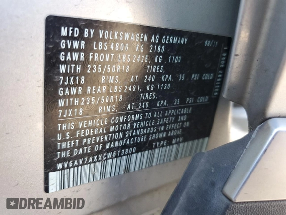 2012 Volkswagen Tiguan SE z VIN WVGAV7AXXCW513800, wystawiony jako Copart lot #53005945 z przebiegiem 155 920 mil mil oraz Tytuł czysty. Historia ofert i sprzedaży dostępna na DreamBid. Obrazek 13.