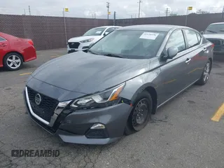 2020 Nissan Altima 2.5 S with VIN 1N4BL4BV1LC173129, listed as a IAAI auction lot 42120196 with 48,904 mi miles and . Bid and sale history available at carsss.com. Image 18.