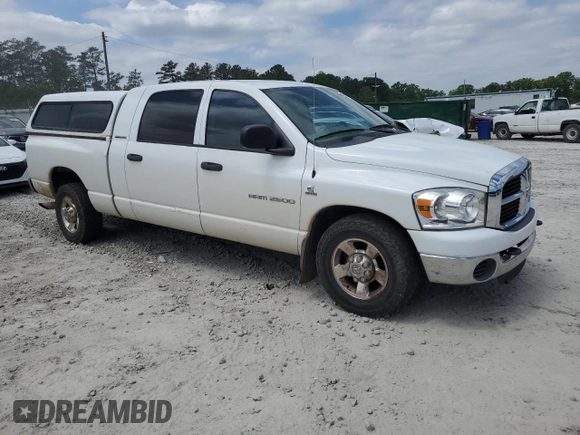 2006 Dodge 2500 SLT z VIN 3D7KR29C66G226013, wystawiony jako Copart lot #54842765 z przebiegiem 238 411 mil mil oraz Szkoda całkowita • Salvage title. Historia ofert i sprzedaży dostępna na DreamBid. Obrazek 4.
