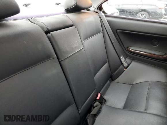 2004 BMW 3 Series 325Ci z VIN WBABV13464JT20306, wystawiony jako Copart lot #79037574 z przebiegiem 136 852 mil mil oraz Czysty tytuł • Clean title. Historia ofert i sprzedaży dostępna na DreamBid. Obrazek 10.