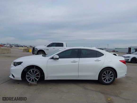 2018 Acura TLX with VIN 19UUB1F37JA004207, listed as a IAAI auction lot 41702092 with 116,046 mi miles. Bid and sale history available at carsss.com. Image 15.