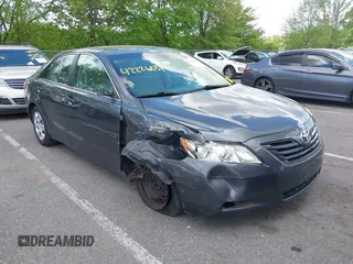 2009 Toyota Camry z VIN 4T1BE46K69U392414, wystawiony jako IAAI lot #42226031 z przebiegiem 87 651 mil mil oraz . Historia ofert i sprzedaży dostępna na DreamBid. Obrazek 6.