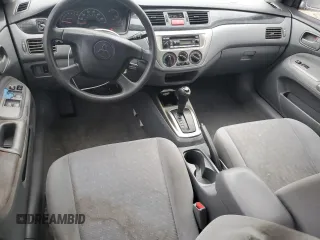 2005 Mitsubishi Lancer ES z VIN JA3AJ26E05U003642, wystawiony jako Copart lot #44577815 z przebiegiem 181 248 mil mil oraz Czysty tytuł • Clean title. Historia ofert i sprzedaży dostępna na DreamBid. Obrazek 8.