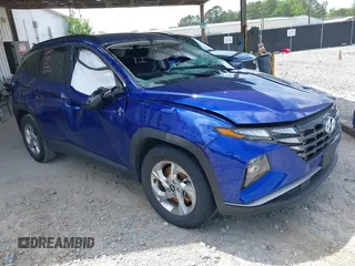 2024 Hyundai Tucson SEL with VIN 5NMJB3DE8RH360331, listed as a IAAI auction lot 42087865 with 30,933 mi miles. Bid and sale history available at carsss.com. Image 1.