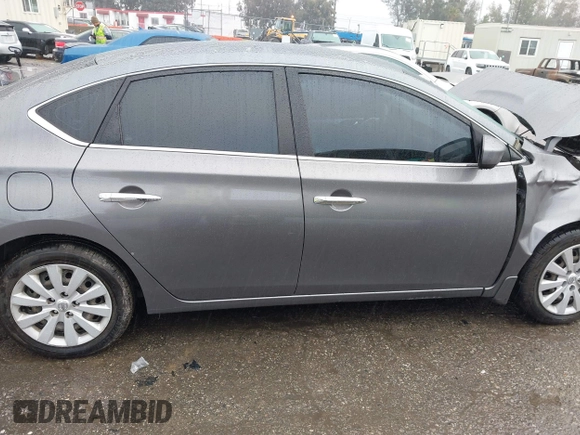 2019 Nissan Sentra S z VIN 3N1AB7AP2KY227513, wystawiony jako IAAI lot #41524539 z przebiegiem 39 616 mil mil oraz . Historia ofert i sprzedaży dostępna na DreamBid. Obrazek 14.