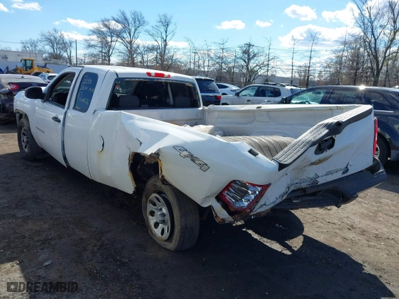 2011 Chevrolet Silverado 1500 Work Truck with VIN 1GCRKPE03BZ421275, listed as a IAAI auction lot 42035340 with 68,289 mi miles. Bid and sale history available at carsss.com. Image 3.