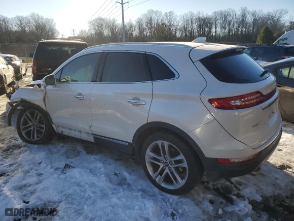 2019 Lincoln MKC Reserve with VIN 5LMTJ3DHXKUL01603, listed as a Copart auction lot 88286485 with 69,323 mi miles and Salvage Title. Bid and sale history available at carsss.com. Image 2.