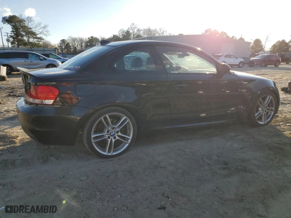 2011 BMW 1 Series 128i with VIN WBAUP9C5XBVF46514, listed as a Copart auction lot 85461494 with 155,919 mi miles and Clean Title. Bid and sale history available at carsss.com. Image 3.