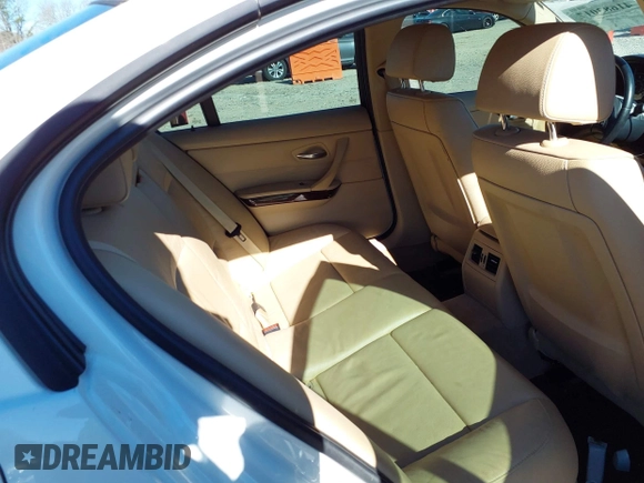 2011 BMW 3 Series 328i with VIN WBAPH7G52BNN07728, listed as a IAAI auction lot 41683017 with 140,889 mi miles. Bid and sale history available at carsss.com. Image 8.